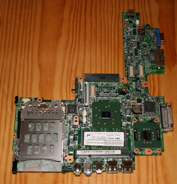 acer-c110-1.jpg