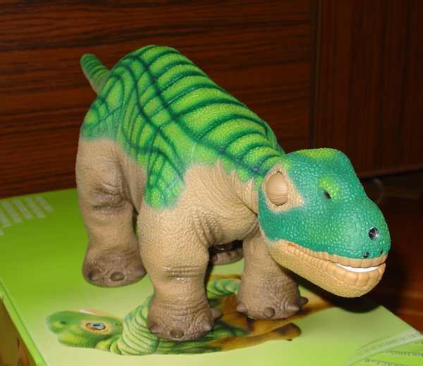 pleo-ready.jpg