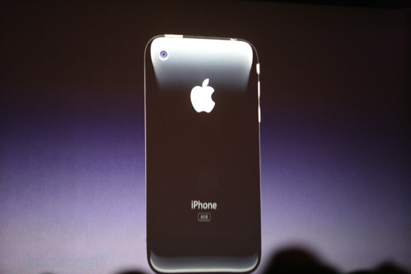 wwdc-keynote-iphone-3g.jpg